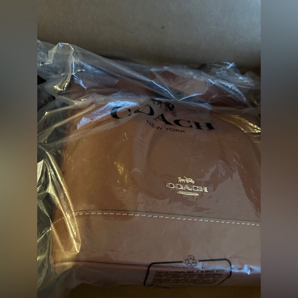 (NWT, box & bag) Coach Jude Duffle Bag NWT - Picture 4 of 12